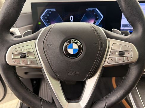 Used 2024 BMW X7 xDrive40i w/ Executive Package AWD/4WD image 11