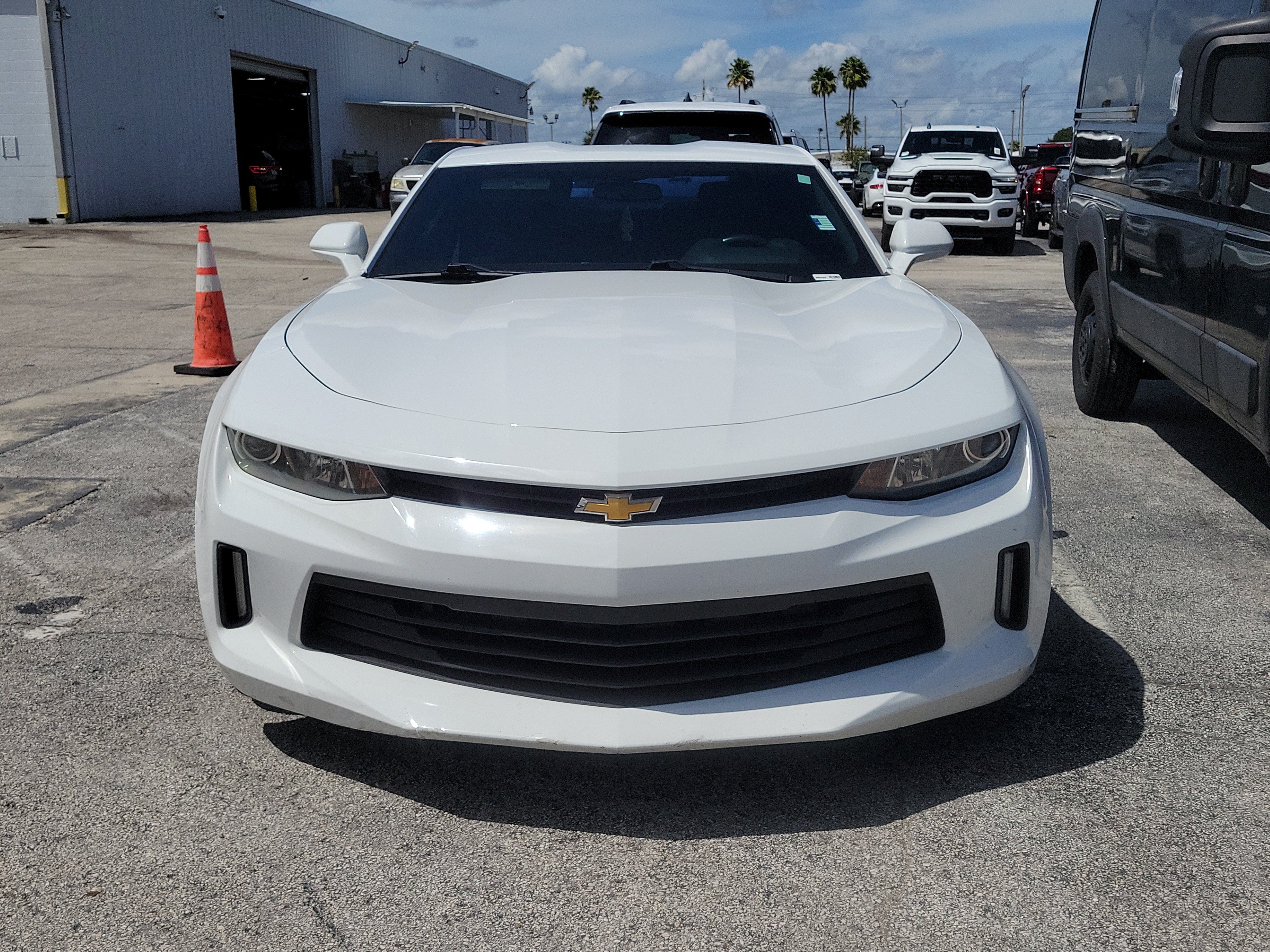 Used 2017 Chevrolet Camaro LT RWD image 2