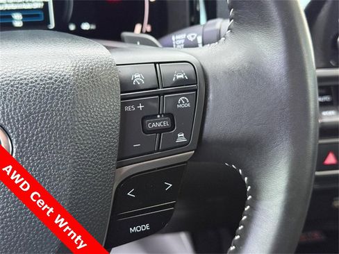 Used 2025 Toyota Camry SE image 21