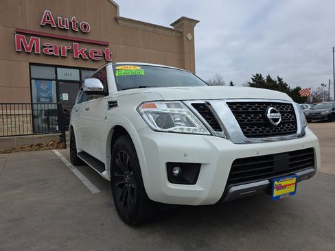 Used 2019 Nissan Armada Platinum w/ Captain's Chairs Package image 3