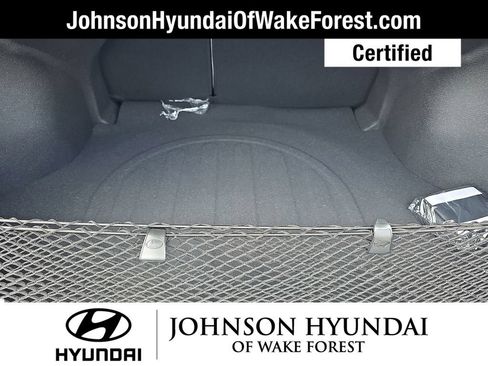 Used 2025 Hyundai Elantra Limited FWD image 20
