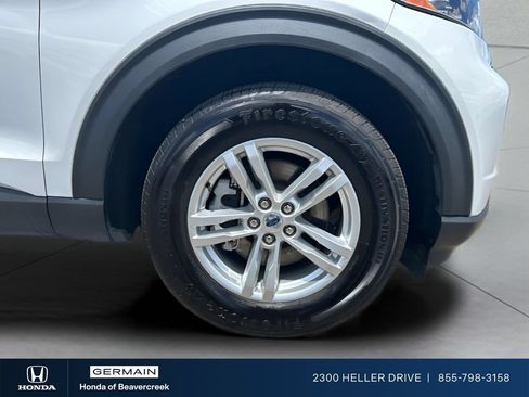 Used 2022 Ford Explorer XLT w/ Class IV Trailer Tow Package AWD/4WD image 14