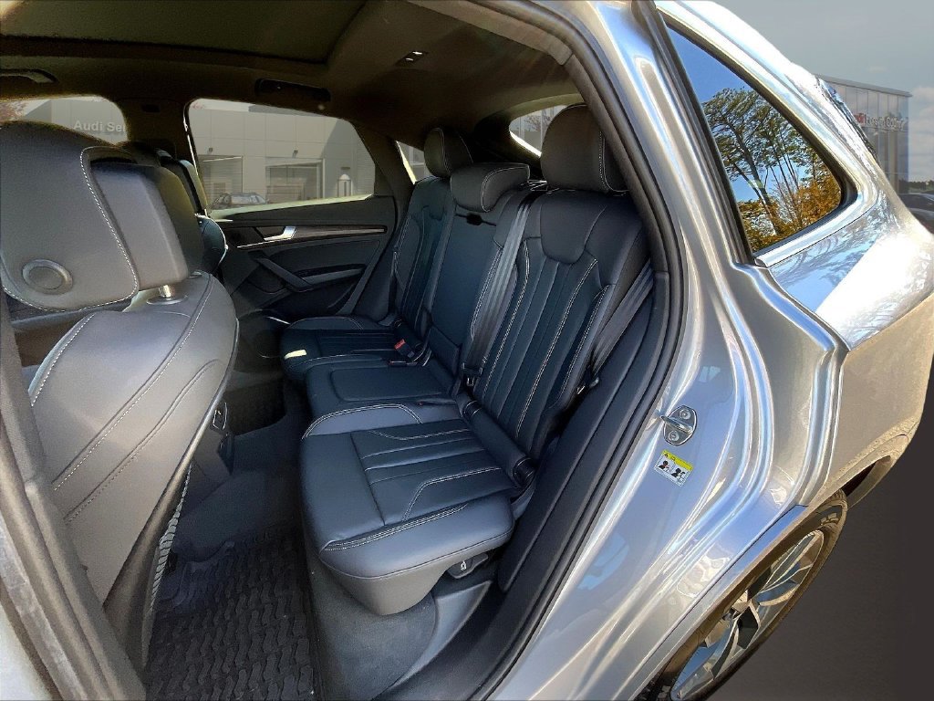 Used 2023 Audi Q5 2.0T Premium AWD/4WD image 24