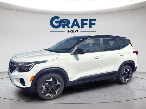 Used 2025 Kia Seltos S AWD/4WD image 2