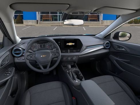 New 2026 Chevrolet Trax LS w/ Driver Confidence Package FWD image 15