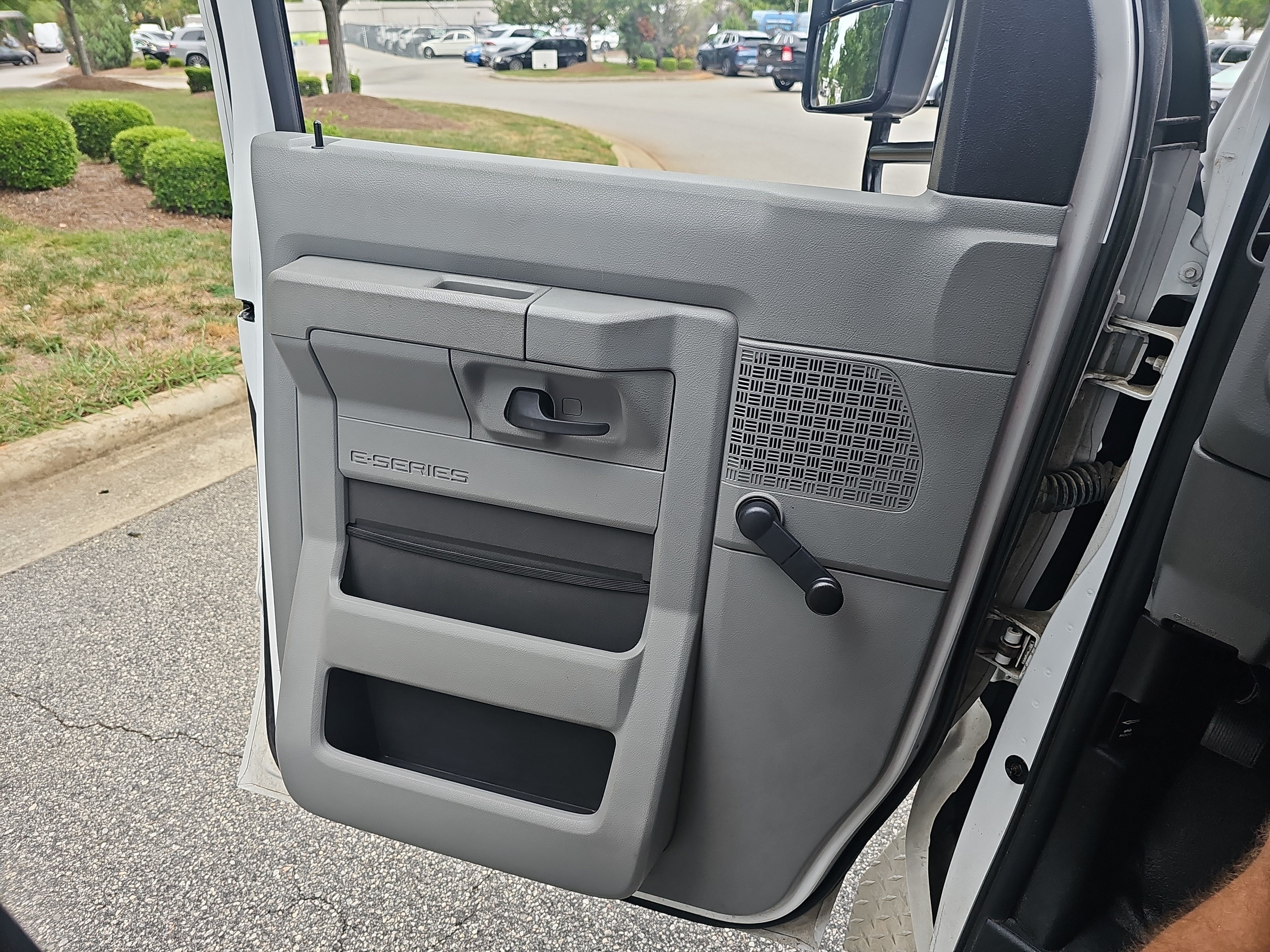 Used 2015 Ford E-350 and Econoline 350 Super Duty w/ Shuttle Bus Prep Package RWD image 22