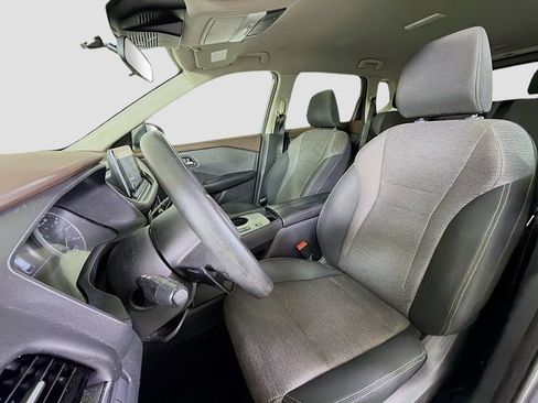 Used 2022 Nissan Rogue SV FWD image 14
