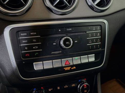 Used 2019 Mercedes-Benz GLA 250 image 28