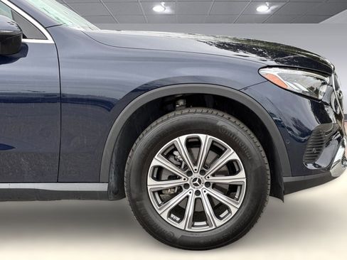 Used 2024 Mercedes-Benz GLC 300 4MATIC image 37