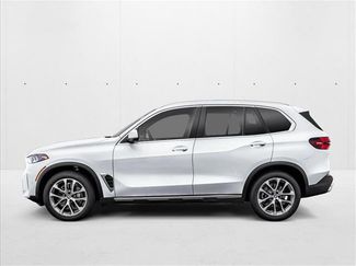 New 2026 BMW X5 xDrive40i w/ M Sport Package AWD/4WD video 3