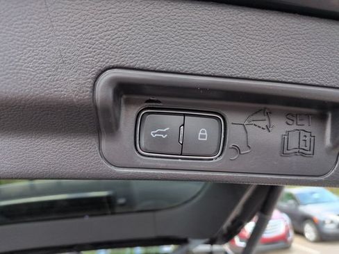 Certified 2022 Ford Explorer XLT AWD/4WD image 20