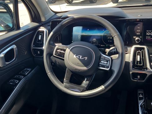 Used 2023 Kia Sorento SX FWD image 16