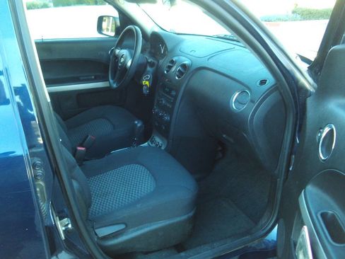 Used 2007 Chevrolet HHR LS image 17
