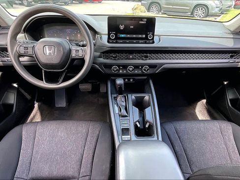 Used 2023 Honda Accord LX image 13