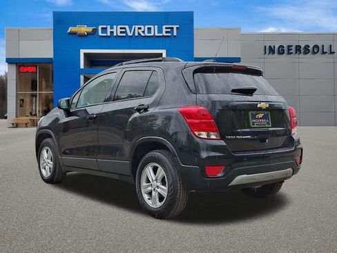 Used 2021 Chevrolet Trax LT AWD/4WD image 24