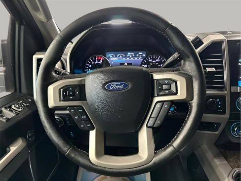 Used 2019 Ford F250 Lariat w/ Lariat Ultimate Package AWD/4WD image 14