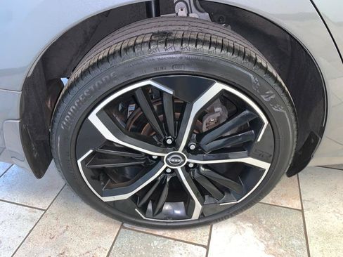 Used 2023 Nissan Altima 2.5 SR w/ SR Premium Package AWD/4WD image 13