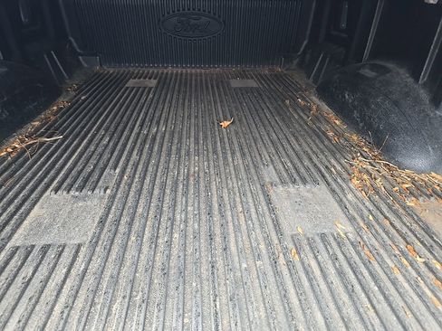 Used 2019 Ford F150 XLT w/ Equipment Group 302A Luxury image 5