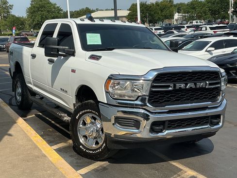 Used 2019 RAM 2500 Tradesman AWD/4WD image 2