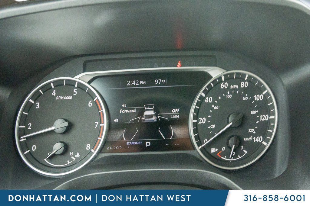Used 2023 Nissan Rogue SV FWD image 6