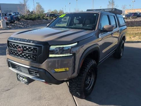 Used 2022 Nissan Frontier PRO-4X w/ Technology Package AWD/4WD image 11