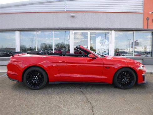 Used 2022 Ford Mustang GT Premium w/ GT Performance Package RWD image 7