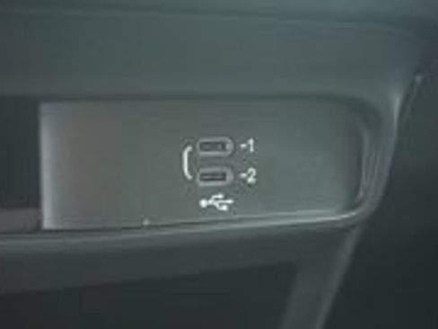 New 2026 Chrysler Voyager LX FWD image 21