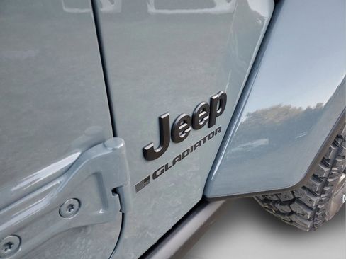 New 2026 Jeep Gladiator Willys image 31