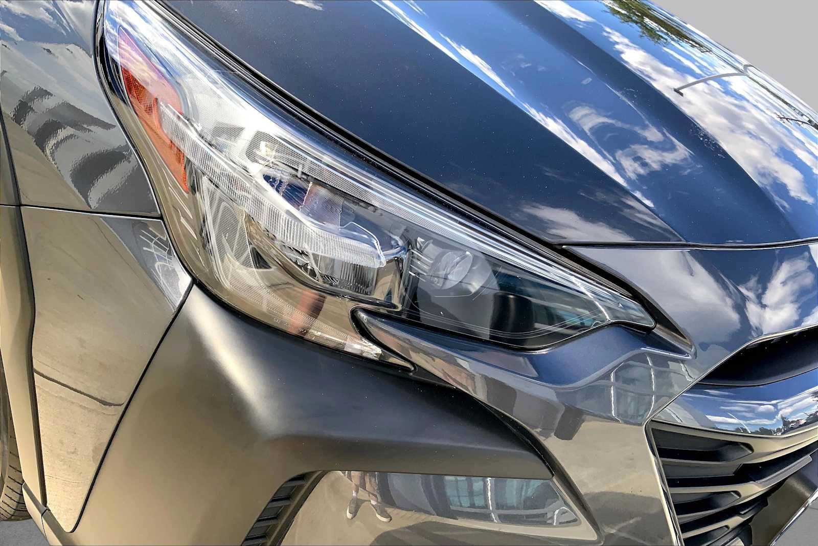 Used 2024 Subaru Outback Premium AWD/4WD image 26