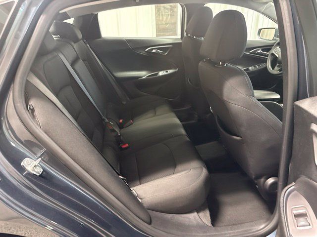 Used 2020 Chevrolet Malibu LT FWD image 24