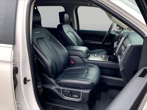 Used 2019 Ford Expedition Max Platinum AWD/4WD image 9
