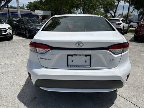 Used 2021 Toyota Corolla LE FWD image 24