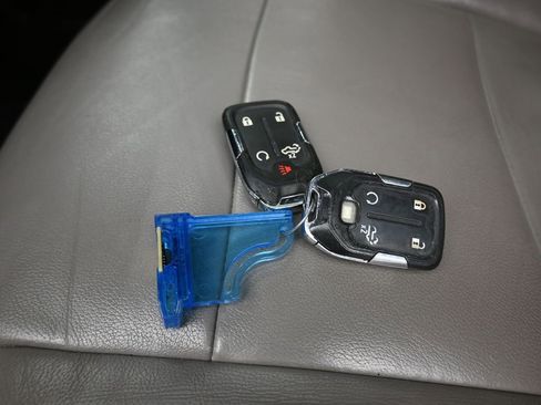 Used 2020 Chevrolet Silverado 1500 LT Trail Boss image 60