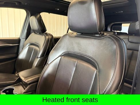 Used 2025 Jeep Grand Cherokee L Limited w/ Luxury Tech Group II image 17