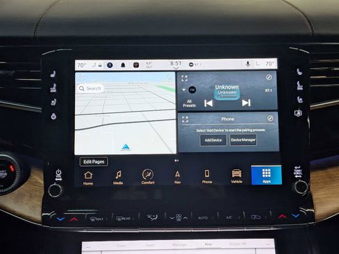 Used 2024 Jeep Grand Wagoneer Series III image 28