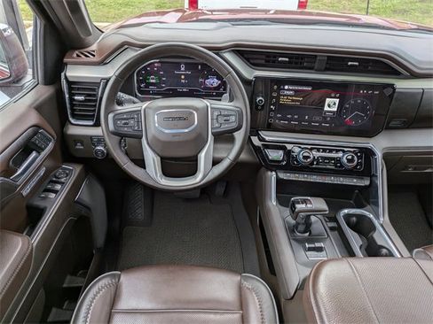 Used 2024 GMC Sierra 1500 Denali w/ Denali Reserve Package image 18