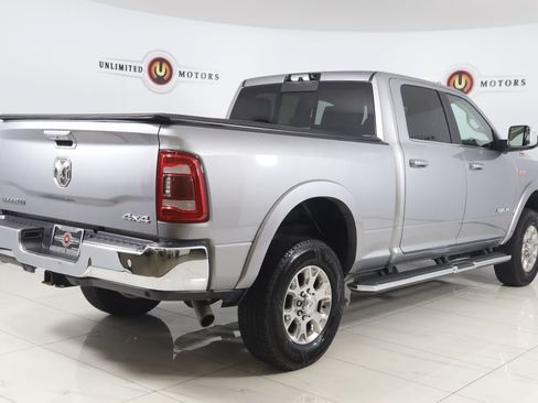 Used 2022 RAM 2500 Laramie AWD/4WD image 3