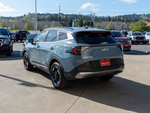 New 2026 Kia Sportage EX AWD/4WD image 5