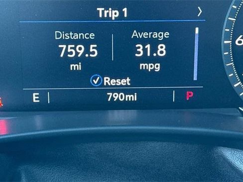 Certified 2025 Cadillac CT4 Sport image 25