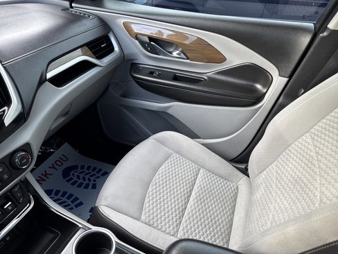 Used 2020 GMC Terrain SLE w/ LPO, Floor Liner Package image 35