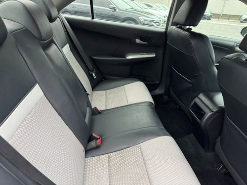 Used 2012 Toyota Camry SE image 24