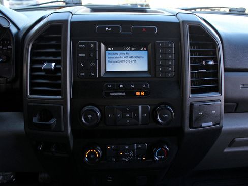 Used 2020 Ford F350 XL w/ Power Equipment Group image 20