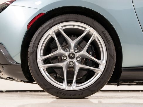 Certified 2024 Ferrari Roma Spider RWD image 19