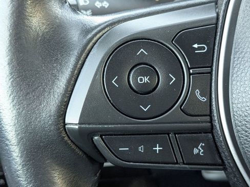 Used 2021 Toyota Corolla SE image 21