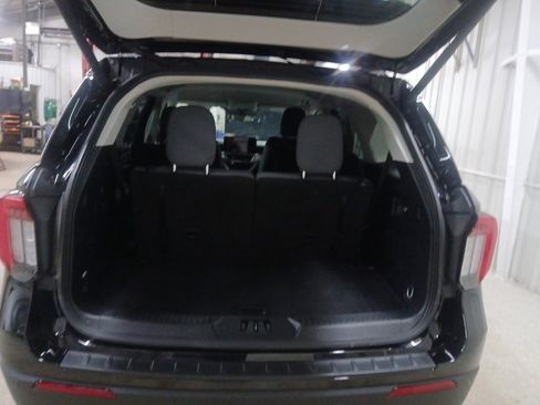 Certified 2025 Ford Explorer Active image 22