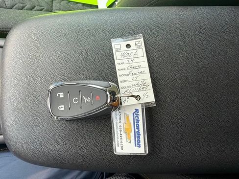 Certified 2024 Chevrolet Equinox LT FWD image 34