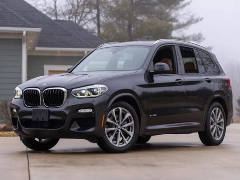 Used 2018 BMW X3 xDrive30i image 1