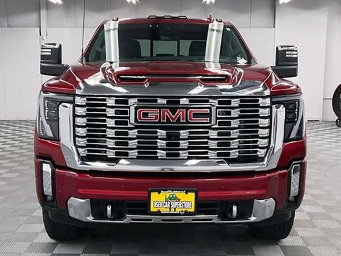 Used 2024 GMC Sierra 3500 Denali w/ Denali Reserve Package AWD/4WD image 4