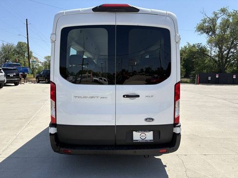 Used 2021 Ford Transit 350 XLT RWD image 5