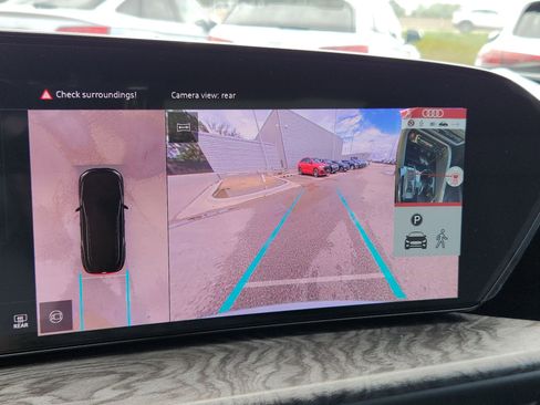 Used 2025 Audi Q5 Premium Plus w/ Premium Plus image 18